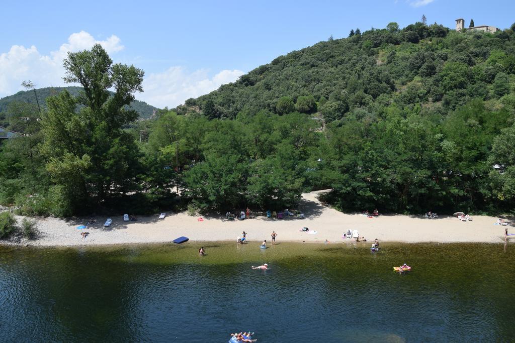 Hotel Camping La Charderie Pont-de-Labeaume Zewnętrze zdjęcie