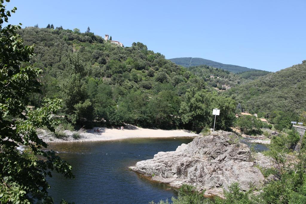 Hotel Camping La Charderie Pont-de-Labeaume Zewnętrze zdjęcie