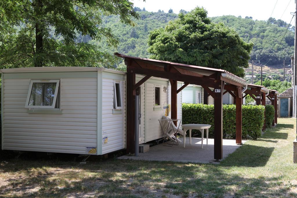 Hotel Camping La Charderie Pont-de-Labeaume Zewnętrze zdjęcie