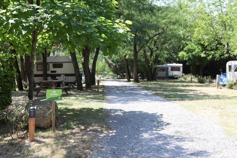 Hotel Camping La Charderie Pont-de-Labeaume Zewnętrze zdjęcie